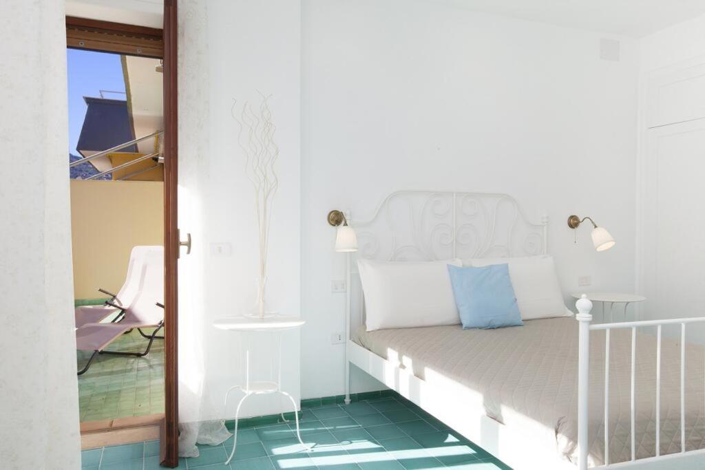 索伦托Super Attico Vista Mare Con Piscina公寓 外观 照片